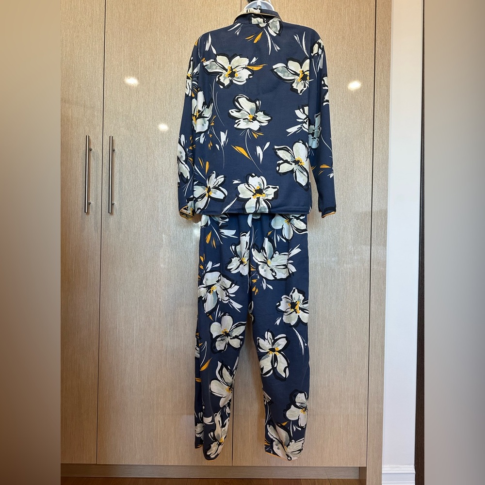 Cyberjammies Floral Pajama Set Navy Floral Size M - Picture 4 of 11